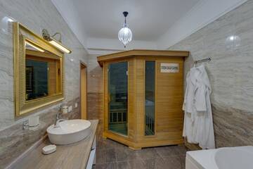 Фото номера Люкс с 1 спальней Отель Beis Spa Hotel Resort г. Алматы 13