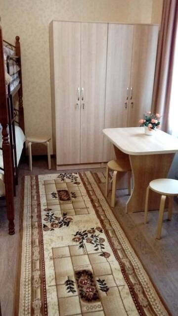 Фото номера Двухместный номер с 2 отдельными кроватями Хостелы Hostel Viator г. Алматы 5