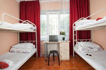 Фото номера Кровать в общем номере для мужчин Хостелы FM Hostel Almaty г. Алматы 6