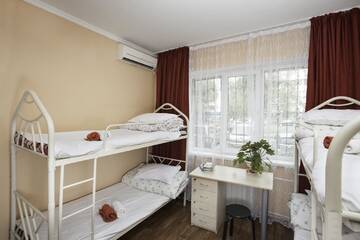 Фото номера Кровать в общем номере для мужчин Хостелы FM Hostel Almaty г. Алматы 3