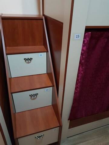 Фото номера Кровать в общем 6-местном номере для женщин Хостелы FM Hostel Almaty г. Алматы 3