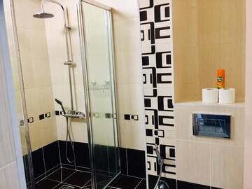 Фото номера Апартаменты с 1 спальней Апартаменты QonaQ Apartments 98/2 г. Алматы 26