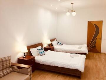 Фото номера Апартаменты с 2 спальнями Апартаменты QonaQ Apartments 414 г. Алматы 37