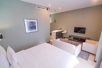Фото номера Номер Делюкс Отель Resident City Hotel г. Алматы 4