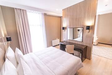 Фото номера Люкс Отель Resident City Hotel г. Алматы 5