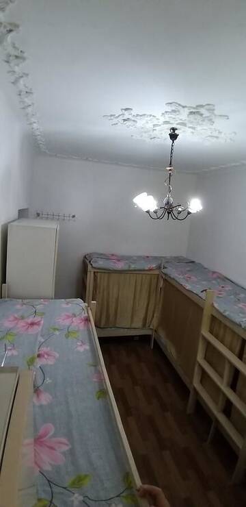 Фото номера Общий 8-местный номер для мужчин Хостелы Old Square Hostel г. Алматы 3