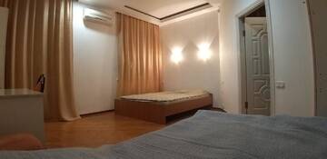 Фото номера Улучшенный номер-студио Хостелы Old Square Hostel г. Алматы 3