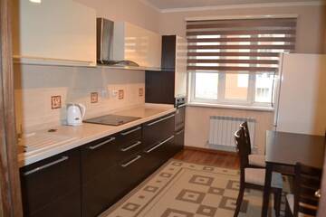 Фото Апартаменты Ahome 05 on Balzak street г. Алматы 2