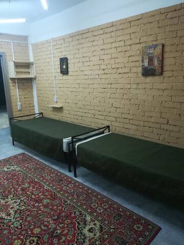 Фото номера Трехместный номер «Комфорт» Хостелы Family hostel г. Алматы 7