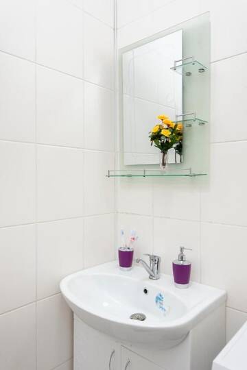 Фото номера Апартаменты с 1 спальней Апартаменты Comfortable apartment in the golden square. г. Алматы 18