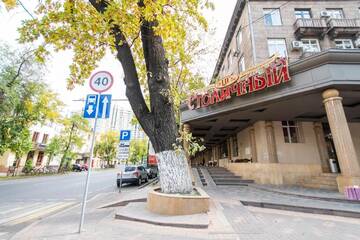 Фото номера Апартаменты с 1 спальней Апартаменты Comfortable apartment in the golden square. г. Алматы 22