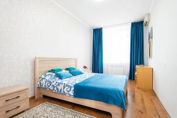 Фото номера Апартаменты с 1 спальней Апартаменты Comfortable apartment in the golden square. г. Алматы 38