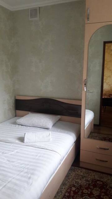 Фото Апартаменты Apartments Ahmetova 4 21 г. Алматы 2