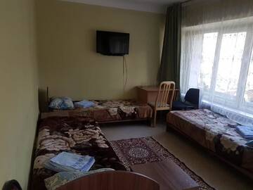 Фото номера Классический трехместный номер Отель Hotel Kezdesu г. Алматы 5