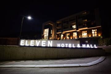 Фото Отель Eleven Hotel and Hall г. Алматы 1