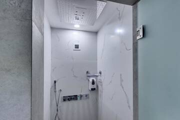 Фото Отель Eleven Hotel and Hall г. Алматы 2