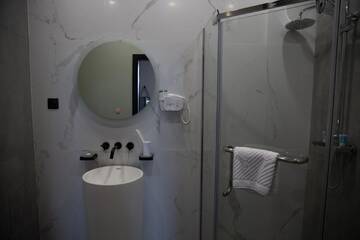 Фото номера Апартаменты с видом на горы Отель Eleven Hotel and Hall г. Алматы 7