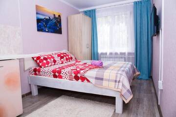 Фото номера Двухместный номер с 1 кроватью Апарт-отели YourHouse микрорайон 1, дом 5 - экономичнее квартиры, уютнее гостиницы г. Алматы 15