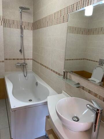 Фото номера Апартаменты с 3 спальнями Апартаменты Spacious flat in Al-Farabi avenue with big rooms г. Алматы 47
