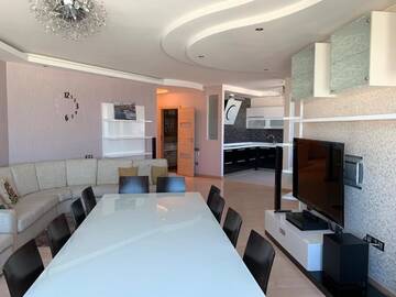 Фото номера Апартаменты с 3 спальнями Апартаменты Spacious flat in Al-Farabi avenue with big rooms г. Алматы 20