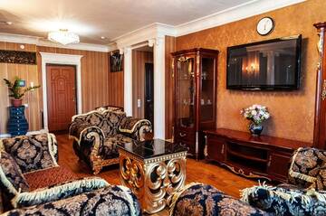 Фото номера Апартаменты с 2 спальнями Апартаменты Royal Apartments г. Алматы 55