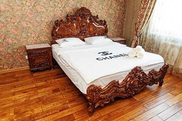 Фото номера Апартаменты с 2 спальнями Апартаменты Royal Apartments г. Алматы 26