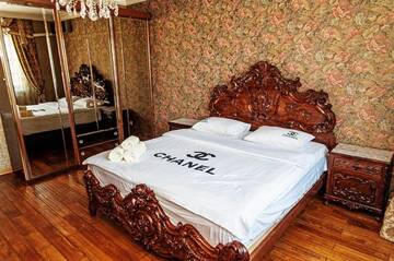 Фото номера Апартаменты с 2 спальнями Апартаменты Royal Apartments г. Алматы 88