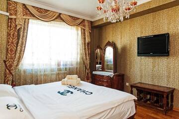 Фото номера Апартаменты с 2 спальнями Апартаменты Royal Apartments г. Алматы 84