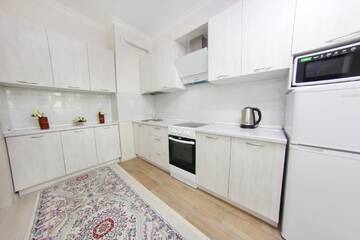 Фото номера Апартаменты с 1 спальней Апартаменты ЖК Шахристан 1 комн, 100 г. Алматы 13