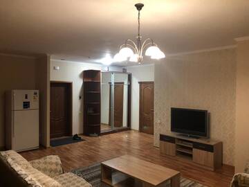 Фото Апартаменты Nurly Tau Apartment г. Алматы 3