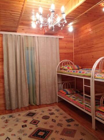 Фото номера Кровать в общем 8-местном номере для мужчин и женщин Хостелы Hostel SHYMBULAK г. Алматы 2