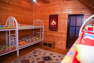 Фото номера Кровать в общем номере для мужчин Хостелы Hostel SHYMBULAK г. Алматы 5