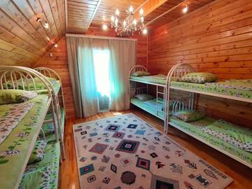 Фото номера Кровать в общем 8-местном номере для мужчин и женщин Хостелы Hostel SHYMBULAK г. Алматы 4