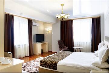 Фото Отель Gold Boutique Hotel г. Алматы 2