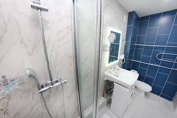 Фото номера Апартаменты с 1 спальней Апартаменты Уютная однокомнатная квартира в историческом центре города г. Алматы 34