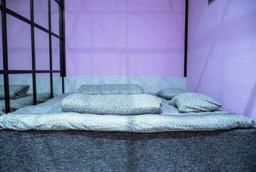 Фото номера Большой двухместный номер с 1 кроватью Хостелы RB Hostel г. Алматы 8