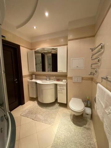 Фото номера Апартаменты с 1 спальней Апартаменты Luxury 3 bedroom apartment in upscale complex г. Алматы 31