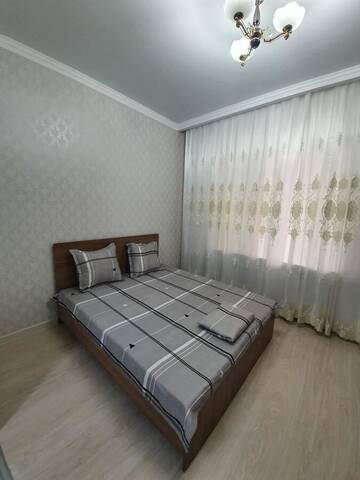 Фото Апартаменты Двух комнатная квартира г. Алматы 2