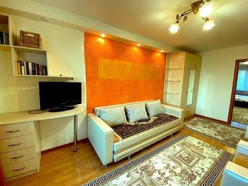 Фото Апартаменты Cozy, quiet apartment, great and convenient location г. Алматы 5