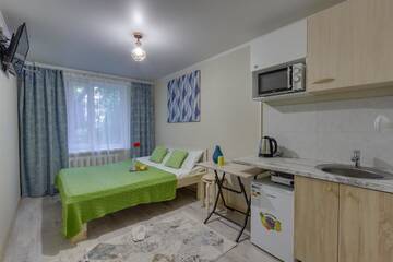 Фото номера Двухместный номер с 1 кроватью Апарт-отели YourHouse микрорайон 1, дом 76 - экономичнее квартиры, уютнее гостиницы г. Алматы 11