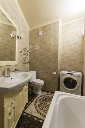 Фото номера Апартаменты с 2 спальнями Апартаменты Residential Сomplex Central 270 г. Алматы 13