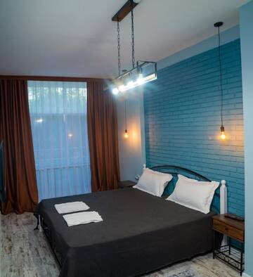 Фото номера Большой двухместный номер с 1 кроватью Отель Hi hotel г. Алматы 5