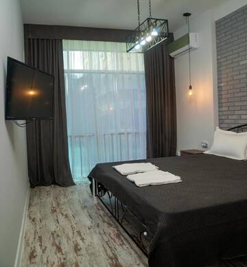 Фото номера Двухместный номер с 2 отдельными кроватями Отель Hi hotel г. Алматы 4