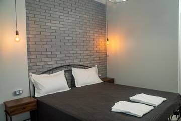 Фото номера Двухместный номер с 2 отдельными кроватями Отель Hi hotel г. Алматы 10