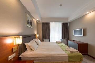 Фото номера Апартаменты с 1 спальней Отель Renion Residence Hotel г. Алматы 25