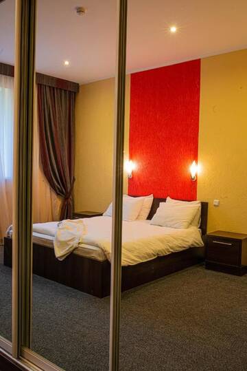 Фото номера Апартаменты Отель JEPPESEN RESIDENCE г. Алматы 3