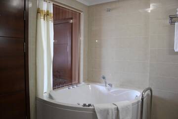 Фото номера Люкс Отель Grand Aiser Hotel г. Алматы 6