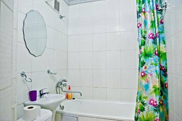 Фото номера Апартаменты с 1 спальней и балконом - ул. Кунаева, д. 83А, кв. 203 Апартаменты Lessor Centre Appartments г. Алматы 31