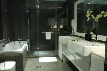 Фото номера Люкс Отель Donatello Boutique Hotel г. Алматы 9