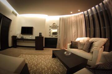 Фото номера Представительский люкс Отель Donatello Boutique Hotel г. Алматы 4
